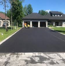 Best Gravel Driveway Installation  in Austintown, OH